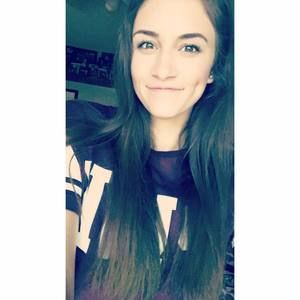 Meet your Posher, Alicia